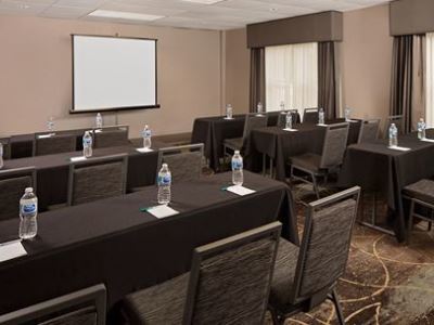 Hotel Homewood By Hilton Orlando 3*
